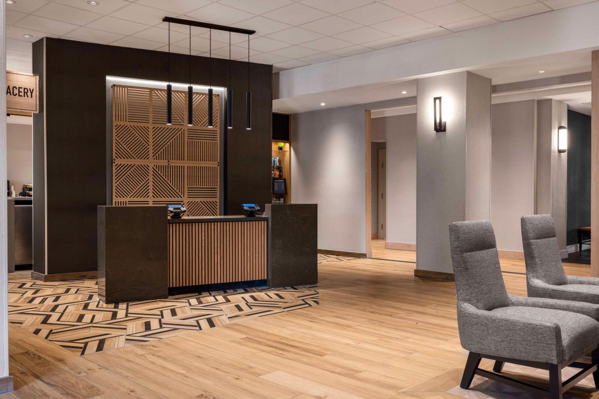 Hyatt Place Orlando Airport Экстерьер фото
