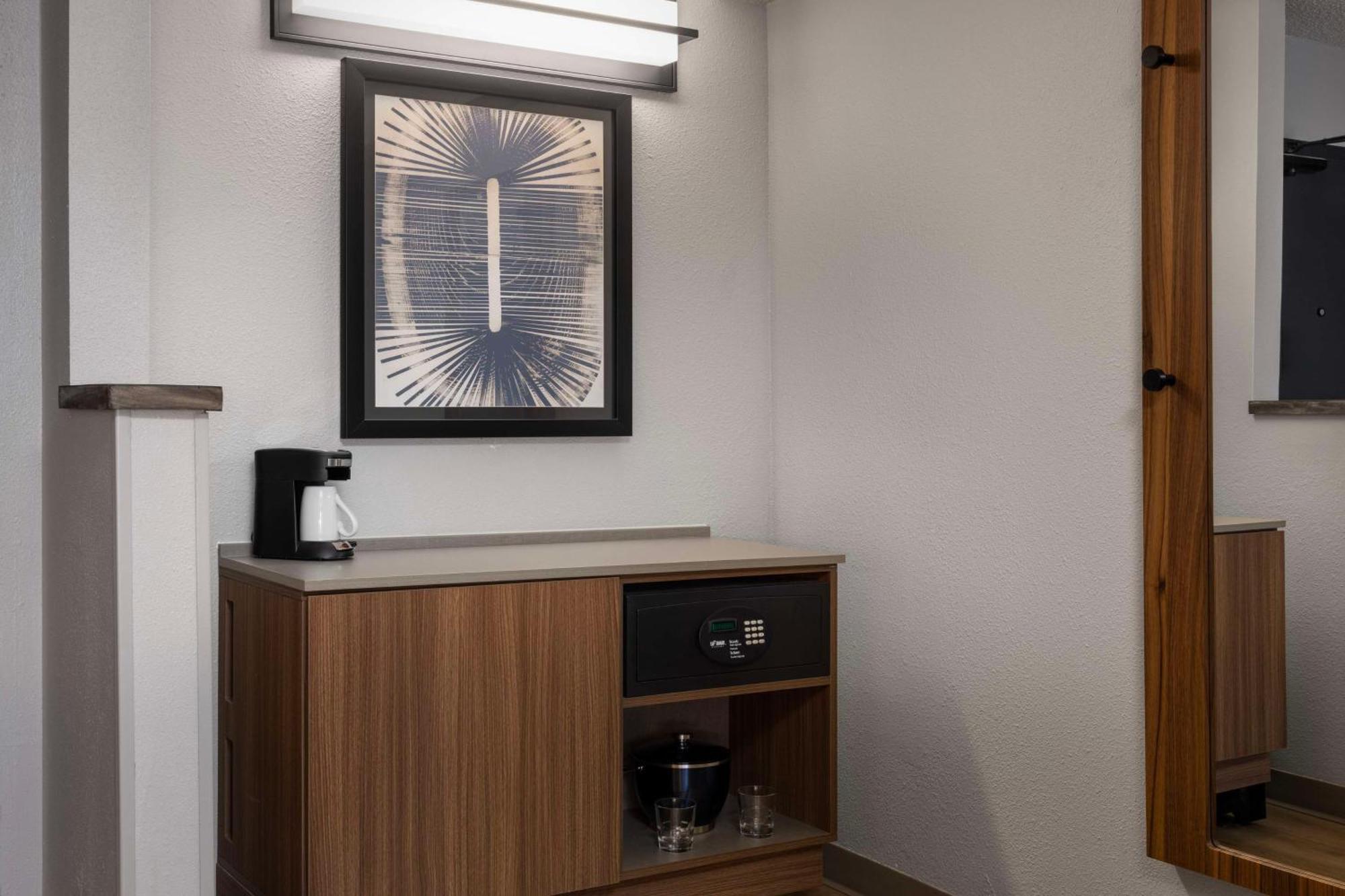 Hyatt Place Orlando Airport Экстерьер фото