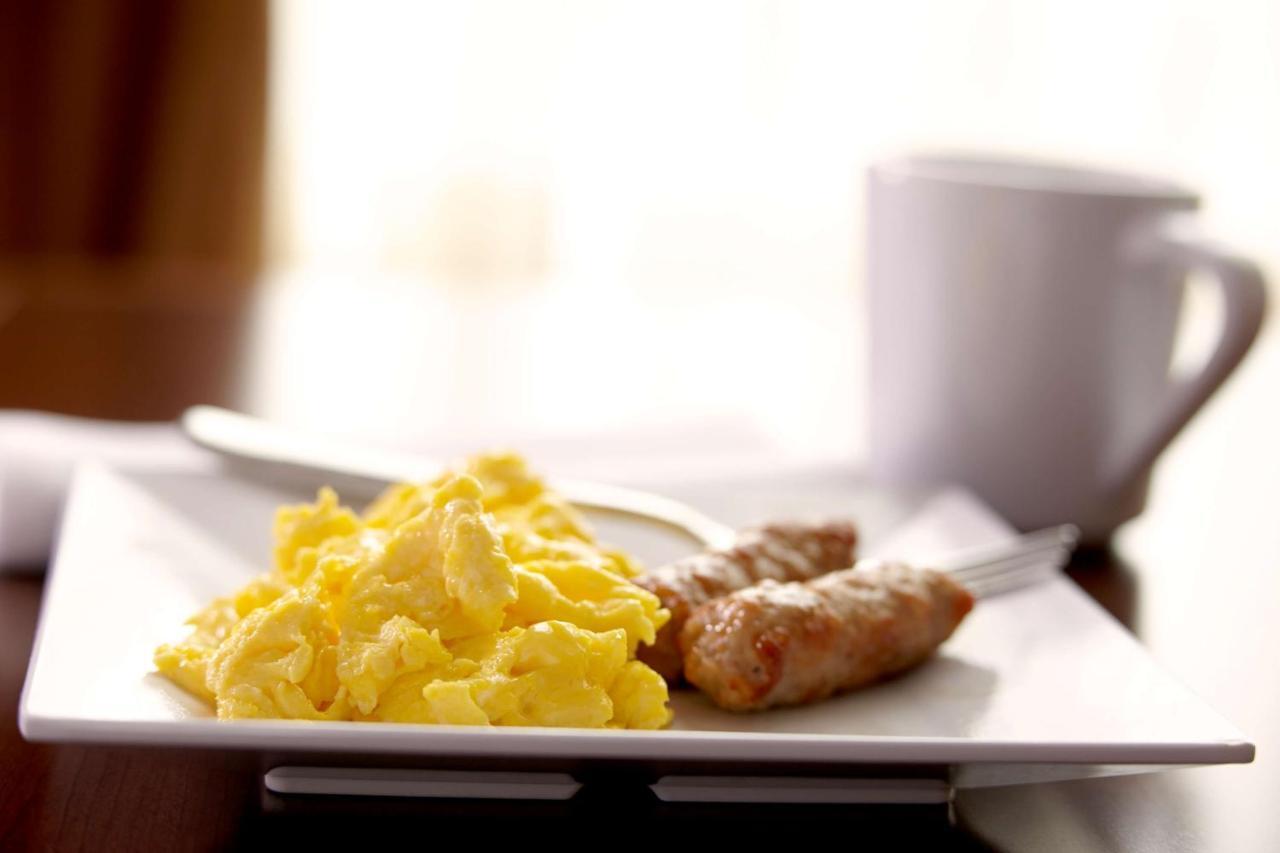 Hyatt Place Orlando Airport Экстерьер фото
